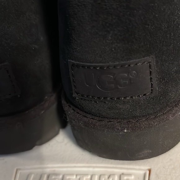 Ugg Classic Cuff tall black boots - Picture 5 of 6